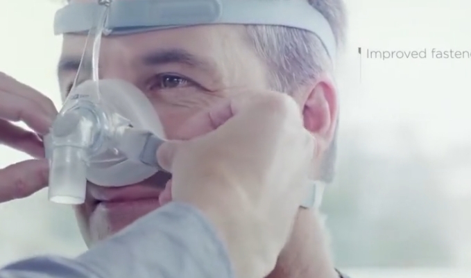 费雪派克ESON™2第二代依顺鼻罩佩戴
