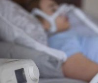 睡觉严重打鼾，有睡眠窒息症，使用呼吸机，是在实体店选购，还是网上购买，哪个好呢？