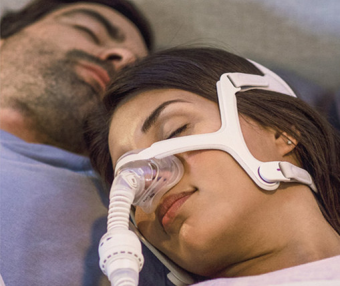 拜登,霍启刚,奥尼尔,孟晚舟睡觉打呼噜,他们有睡眠鼾征,要是不带呼吸机会怎样？